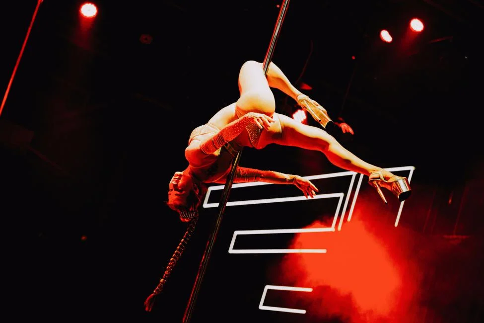 Pole Dance Performance